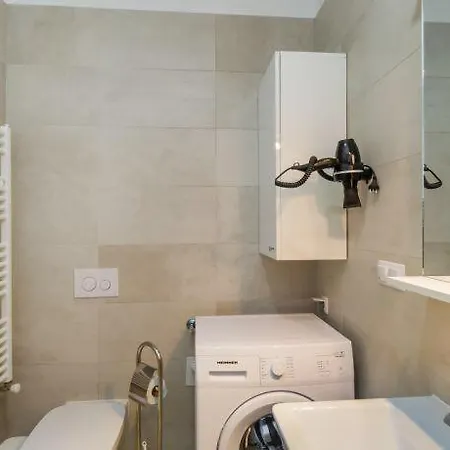 Апартаменти Kasper Apartments - Coresi Mall #Brasov *