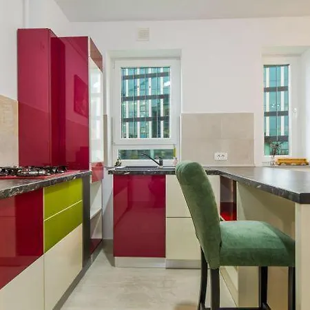 Апартаменти Kasper Apartments - Coresi Mall #Brasov Брашов