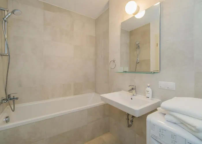 Cozy Kasper - Coresi Mall #brasov Braşov