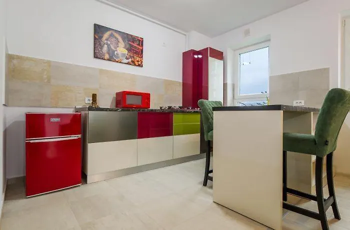 Cozy Kasper - Coresi Mall #brasov Braşov